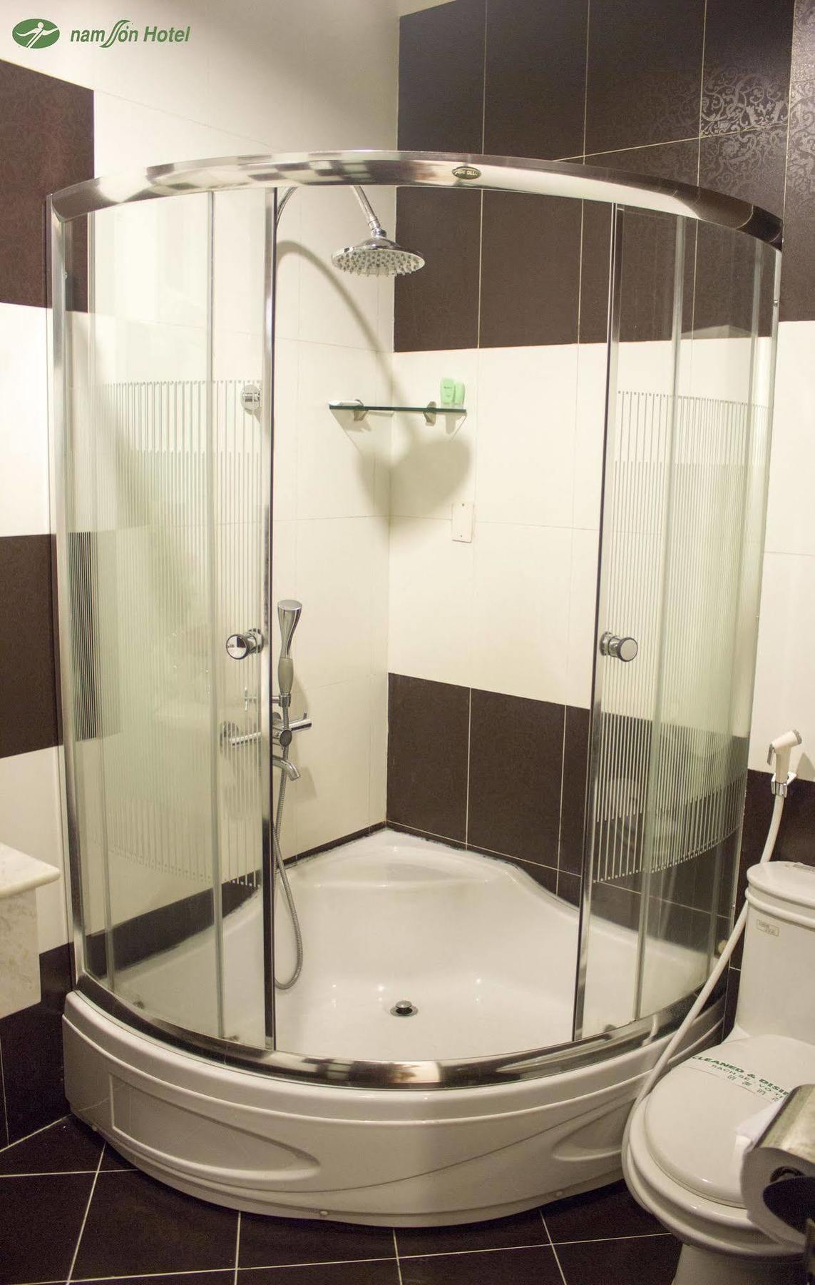 Nam Son Hotel 호치민 외부 사진