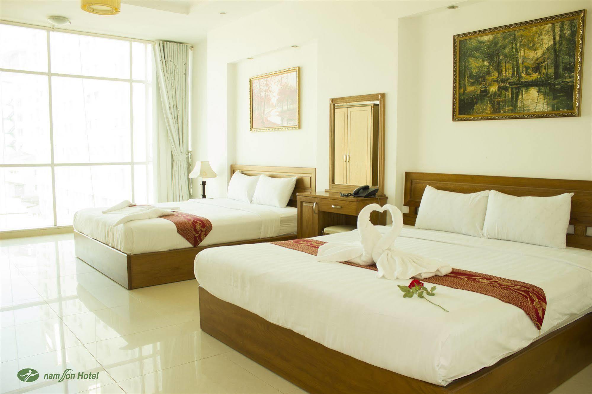 Nam Son Hotel 호치민 외부 사진
