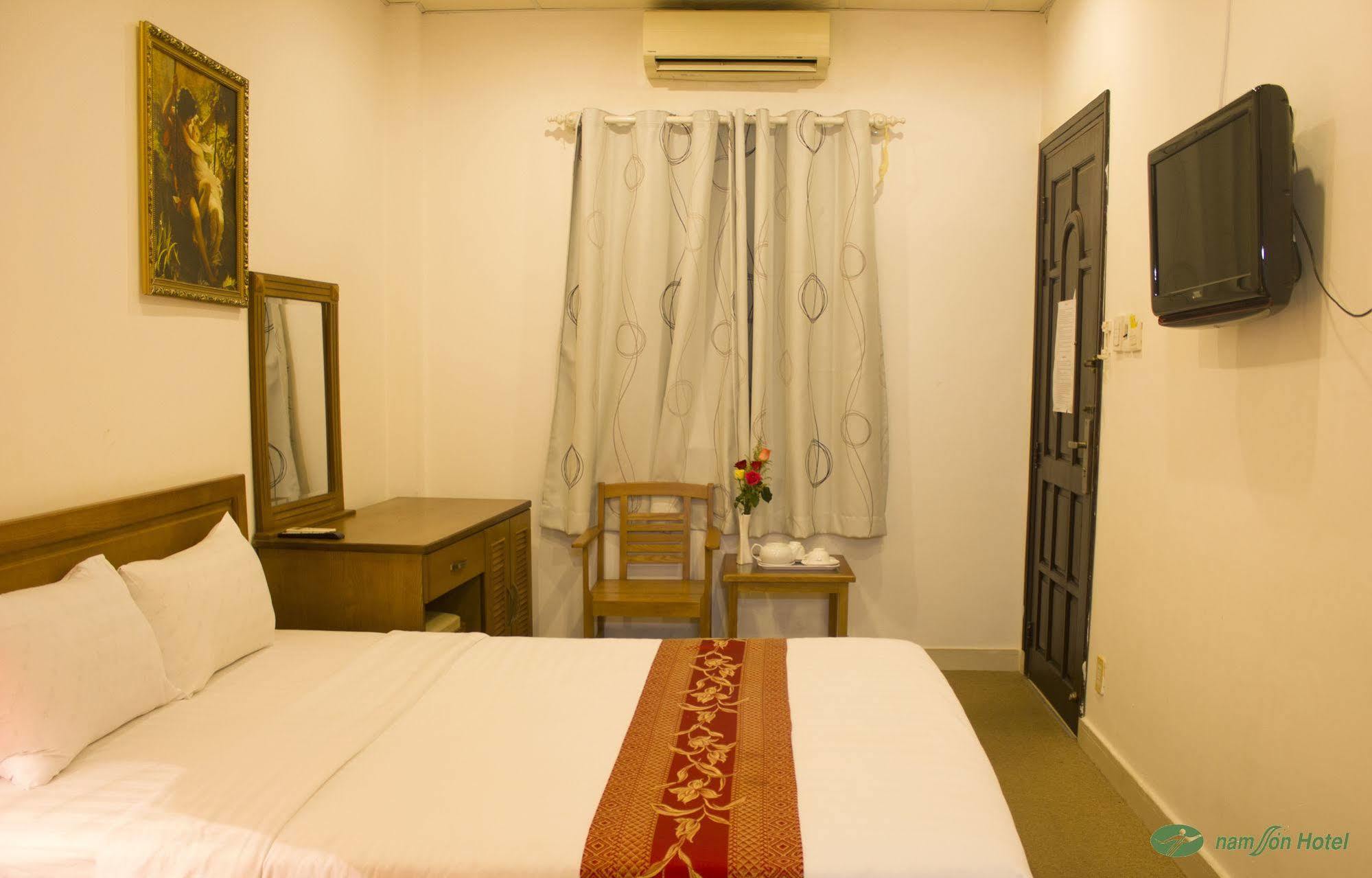 Nam Son Hotel 호치민 외부 사진