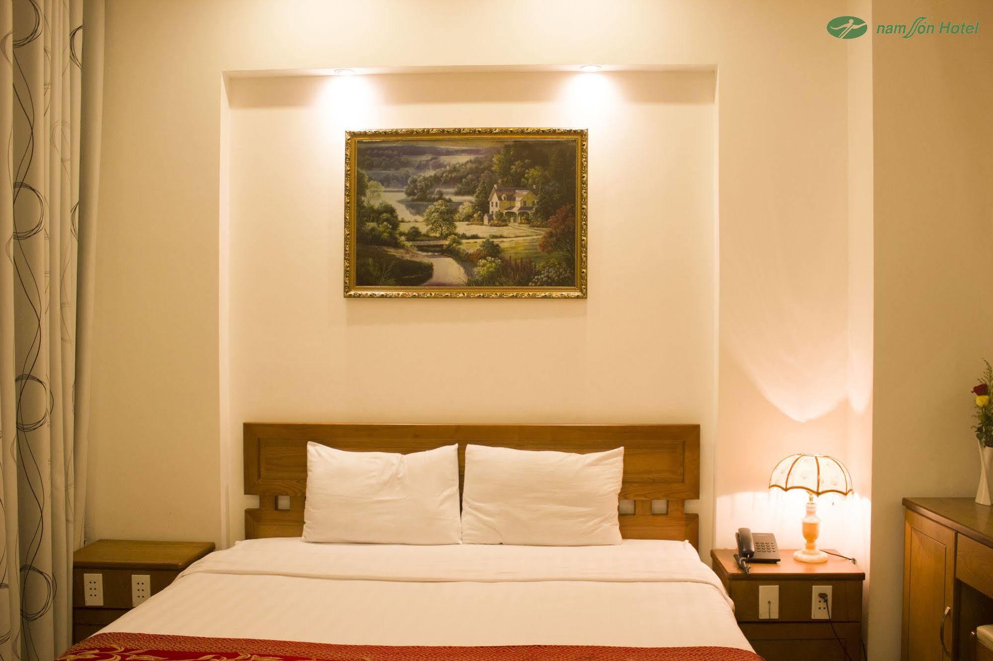 Nam Son Hotel 호치민 외부 사진