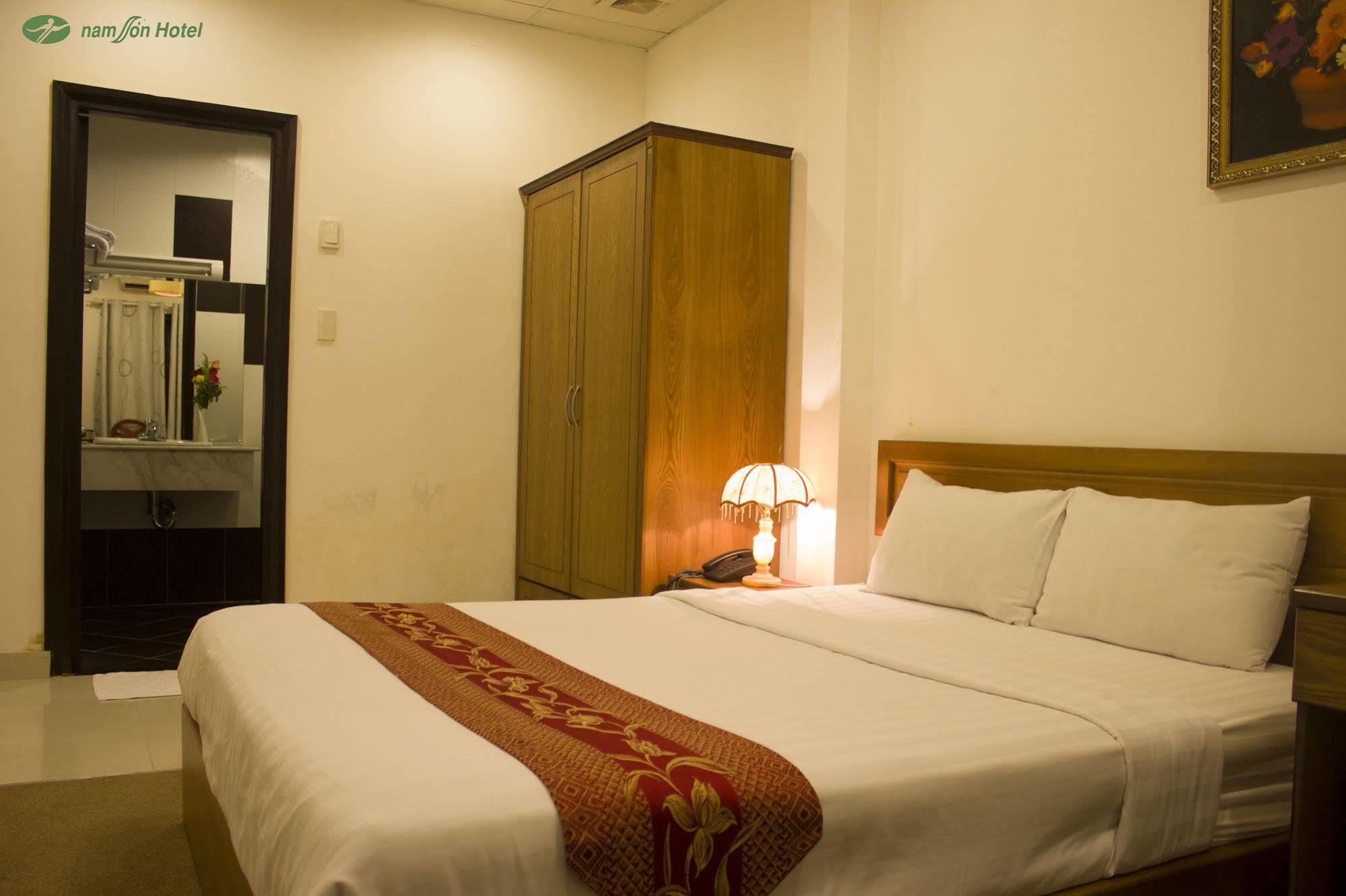 Nam Son Hotel 호치민 외부 사진